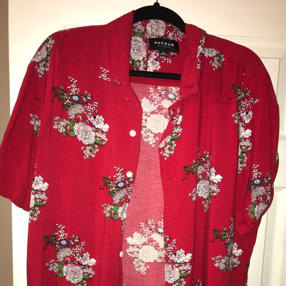 PACSUN VACATION BUTTON DOWN